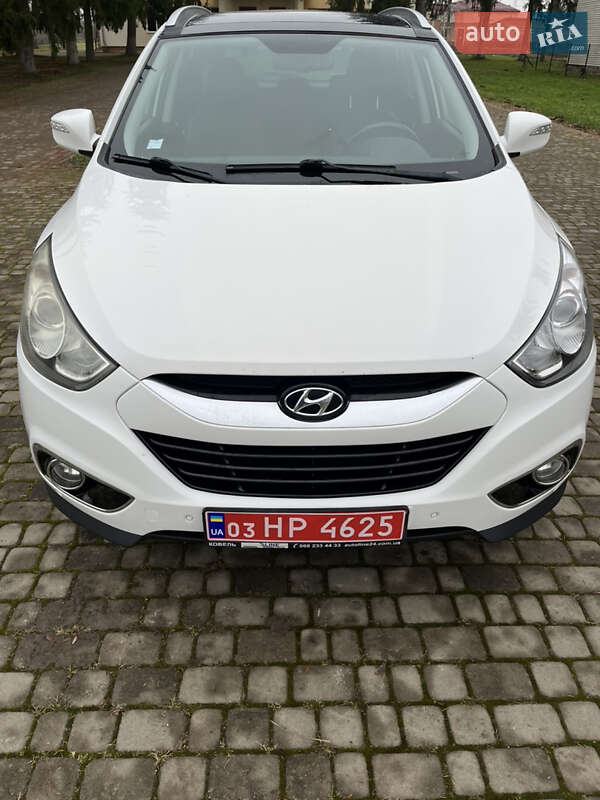 Внедорожник / Кроссовер Hyundai ix35 2012 в Луцке