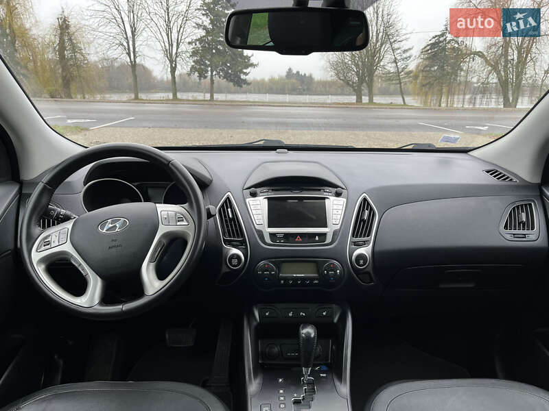 Внедорожник / Кроссовер Hyundai ix35 2012 в Луцке