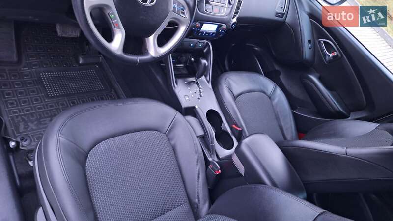 Позашляховик / Кросовер Hyundai ix35 2013 в Коломиї
