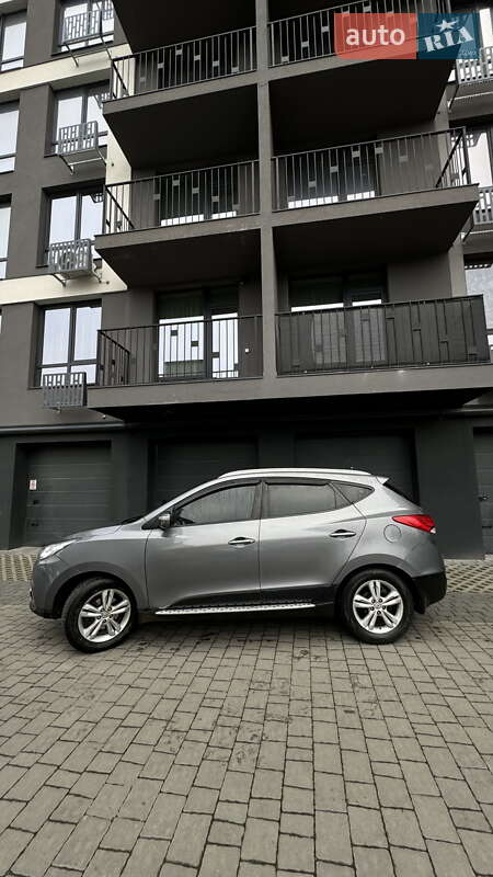 Позашляховик / Кросовер Hyundai ix35 2013 в Івано-Франківську
