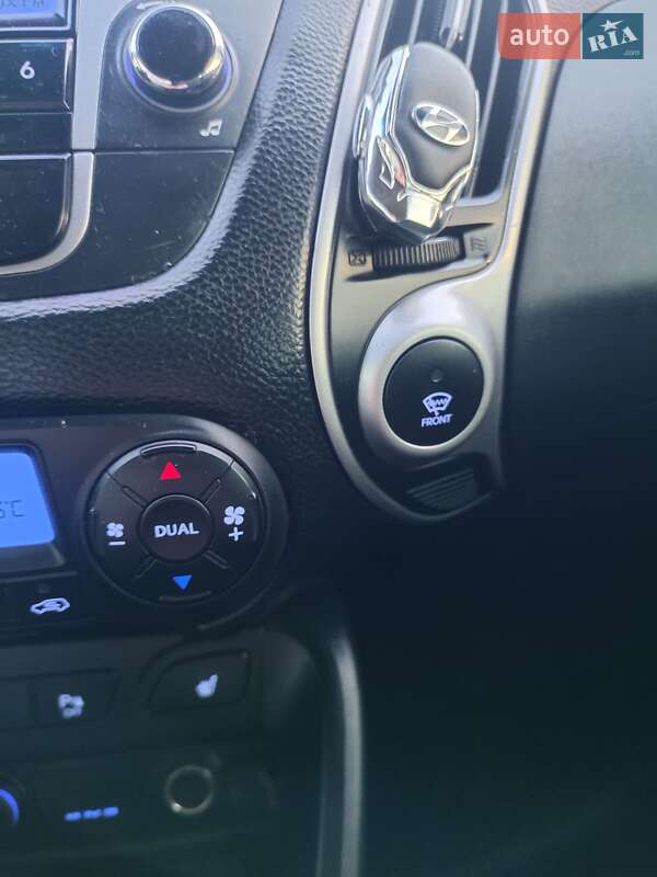 Внедорожник / Кроссовер Hyundai ix35 2010 в Ивано-Франковске фото 18 Внедорожник / Кроссовер Hyundai ix35 2010 в Ивано-Франковске