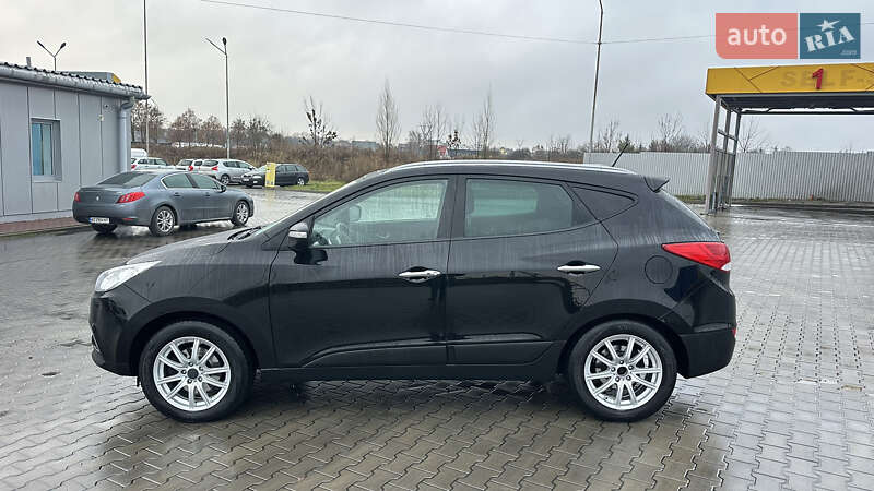 Внедорожник / Кроссовер Hyundai ix35 2012 в Луцке фото 3 Внедорожник / Кроссовер Hyundai ix35 2012 в Луцке