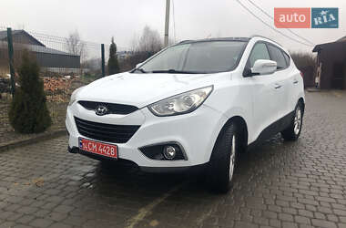 Внедорожник / Кроссовер Hyundai ix35 2010 в Надворной