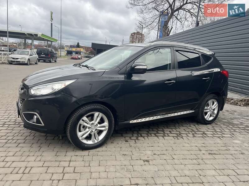 Позашляховик / Кросовер Hyundai ix35 2010 в Одесі
