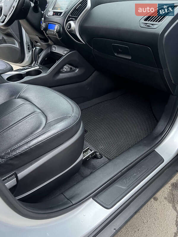 Внедорожник / Кроссовер Hyundai ix35 2013 в Луцке