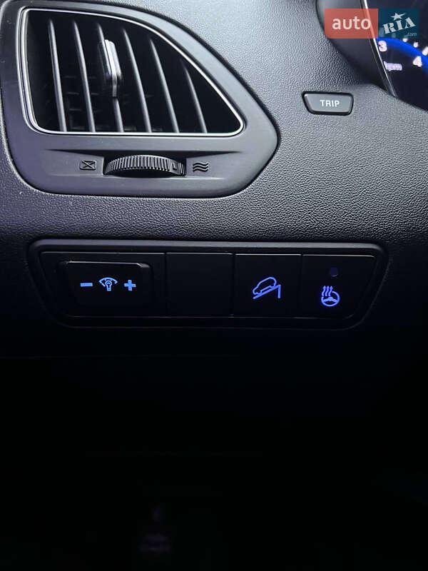 Внедорожник / Кроссовер Hyundai ix35 2013 в Луцке