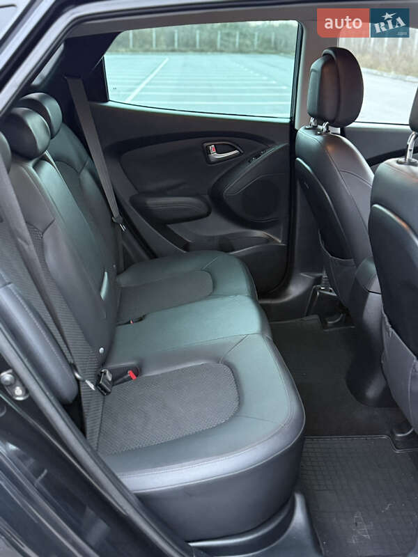 Позашляховик / Кросовер Hyundai ix35 2010 в Вінниці
