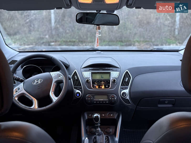 Позашляховик / Кросовер Hyundai ix35 2010 в Вінниці