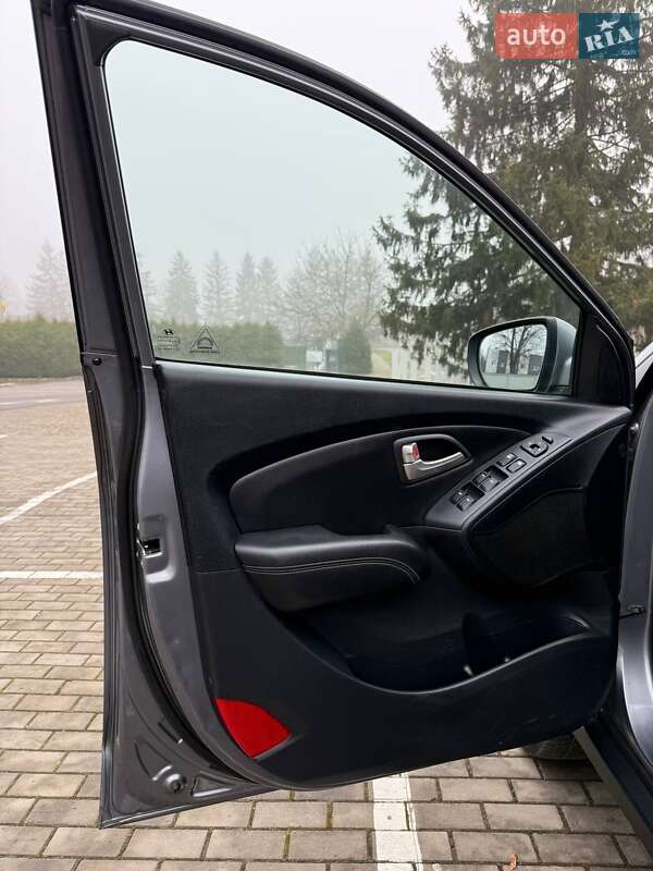 Позашляховик / Кросовер Hyundai ix35 2013 в Луцьку