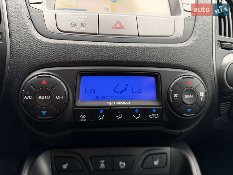 Позашляховик / Кросовер Hyundai ix35 2015 в Луцьку