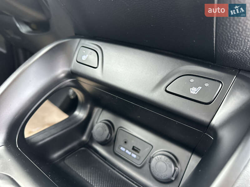 Позашляховик / Кросовер Hyundai ix35 2010 в Рівному