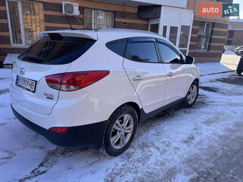 Позашляховик / Кросовер Hyundai ix35 2012 в Полтаві