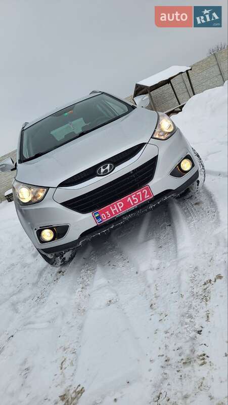Позашляховик / Кросовер Hyundai ix35 2013 в Харкові