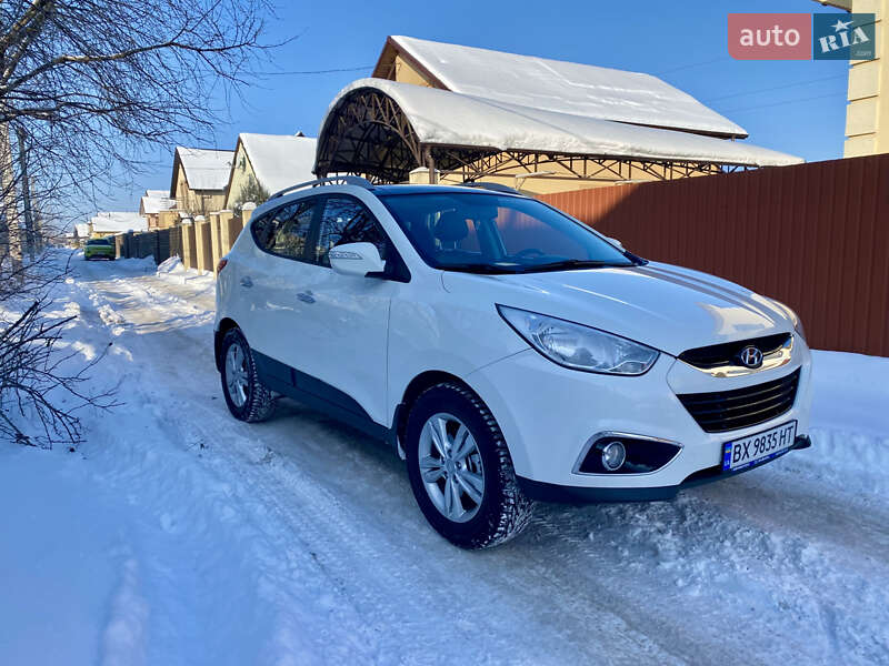 Внедорожник / Кроссовер Hyundai ix35 2010 в Хмельницком