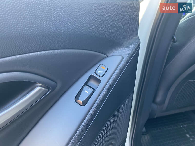 Внедорожник / Кроссовер Hyundai ix35 2010 в Хмельницком