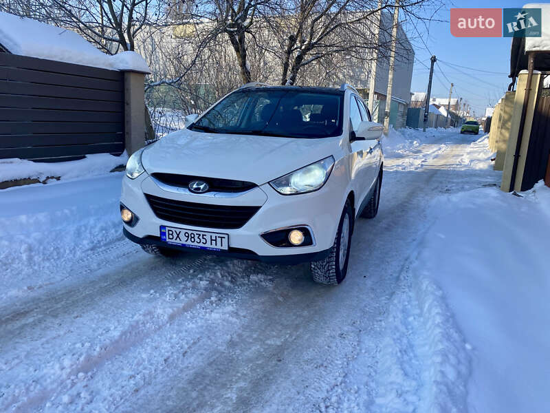 Внедорожник / Кроссовер Hyundai ix35 2010 в Хмельницком