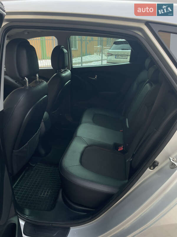 Внедорожник / Кроссовер Hyundai ix35 2010 в Виннице фото 12 Внедорожник / Кроссовер Hyundai ix35 2010 в Виннице