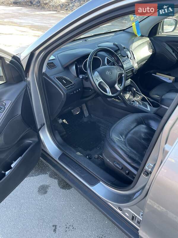 Внедорожник / Кроссовер Hyundai ix35 2012 в Киеве