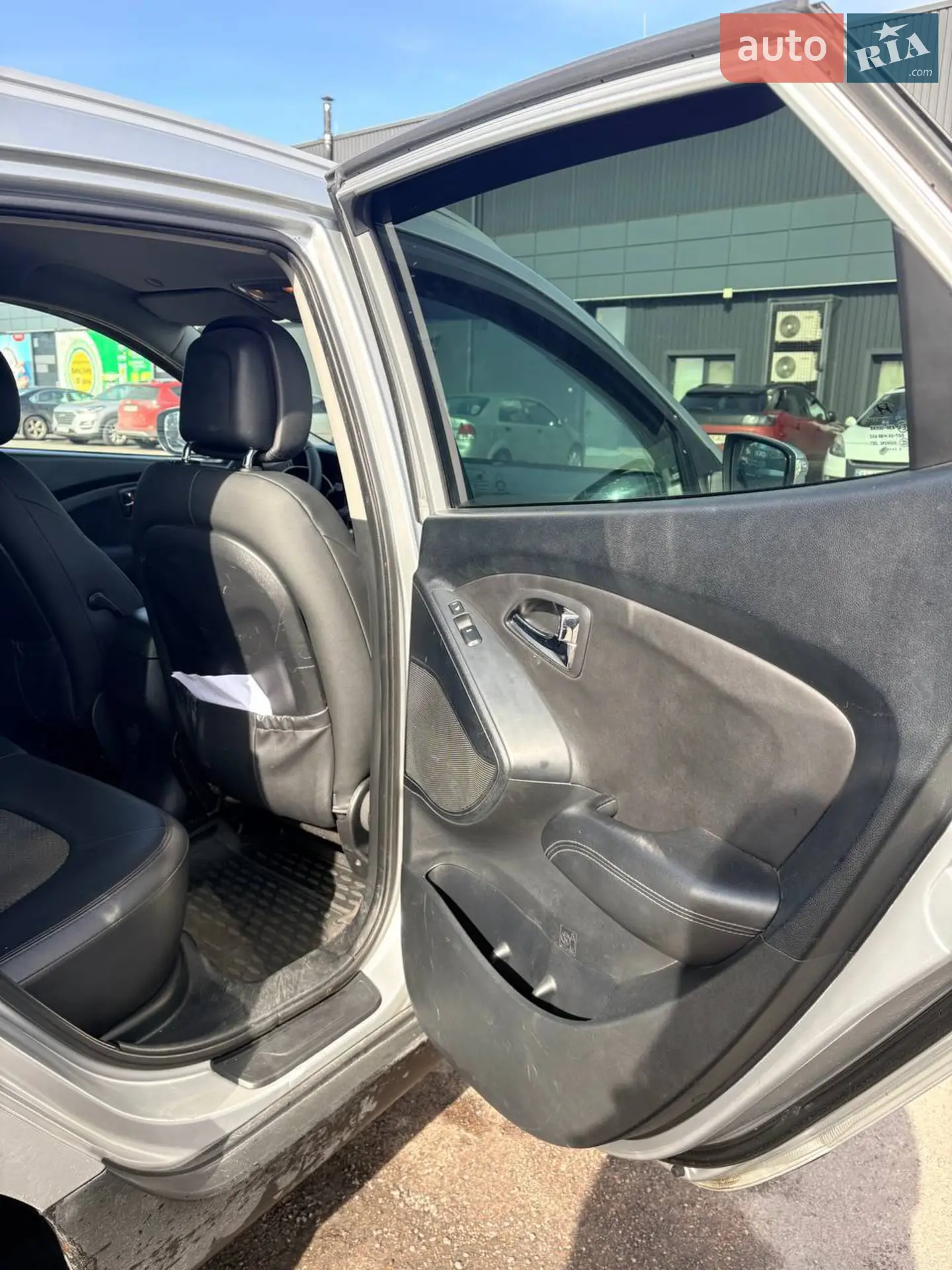 Hyundai ix35 2011 VIN TMAJU81BDCJ222720 фото оголошення 12 з 21