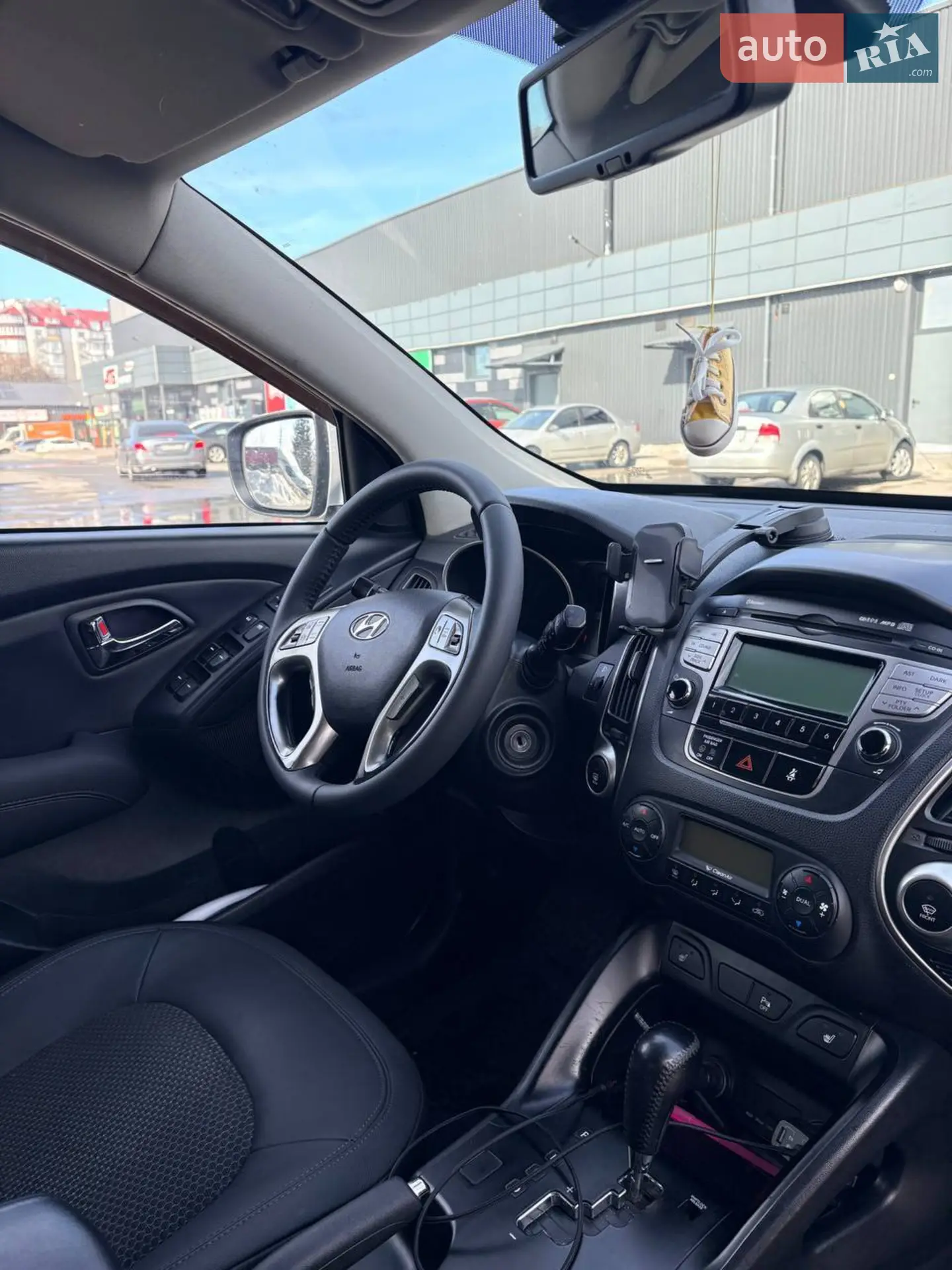 Hyundai ix35 2011 VIN TMAJU81BDCJ222720 фото оголошення 17 з 21