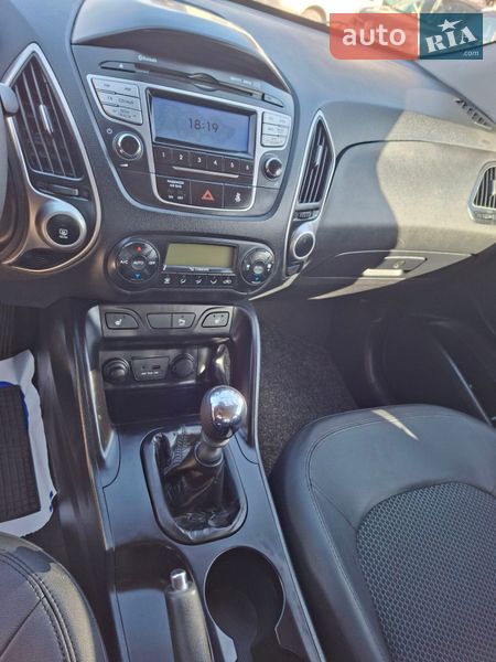 Внедорожник / Кроссовер Hyundai ix35 2012 в Ивано-Франковске