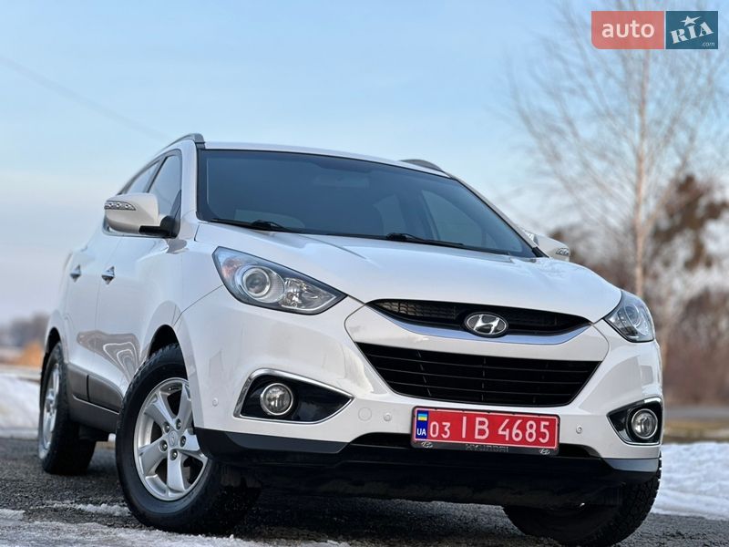 Внедорожник / Кроссовер Hyundai ix35 2012 в Луцке