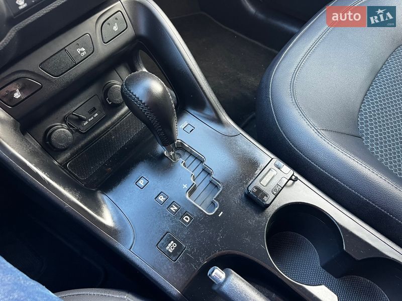 Внедорожник / Кроссовер Hyundai ix35 2010 в Луцке