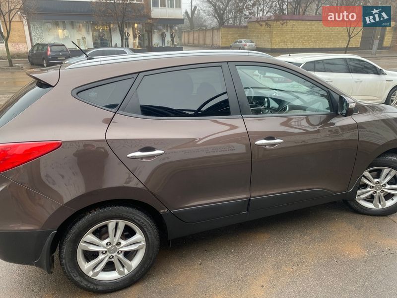 Внедорожник / Кроссовер Hyundai ix35 2013 в Кривом Роге