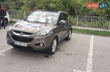Позашляховик / Кросовер Hyundai ix35 2011 в Тернополі