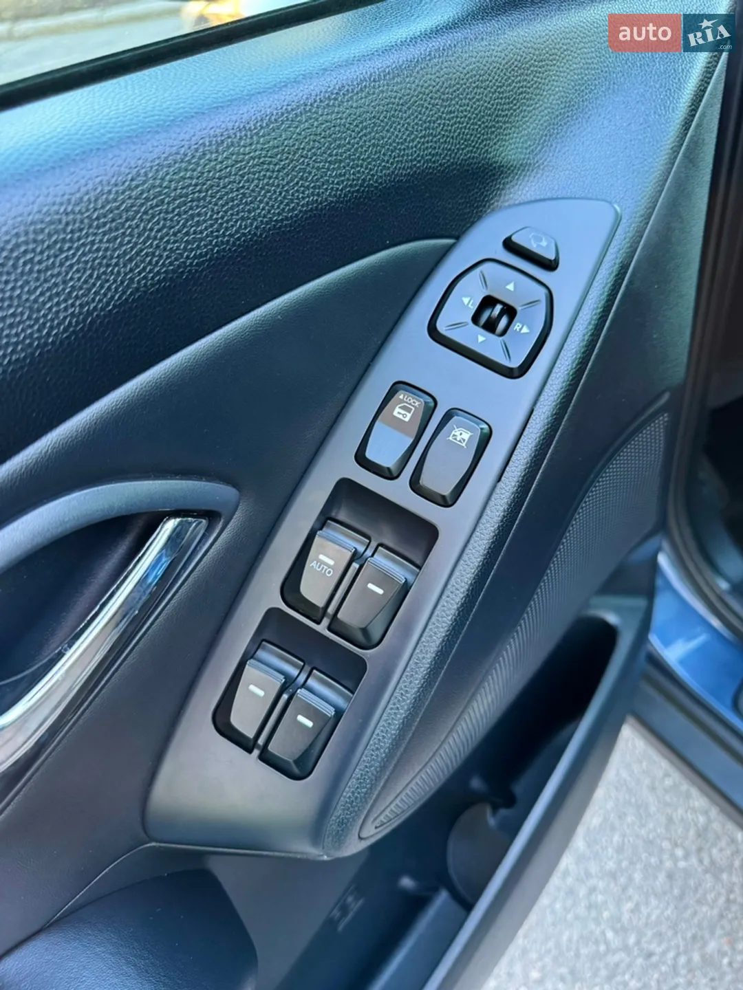2011 Hyundai ix35 - мініатюра 36