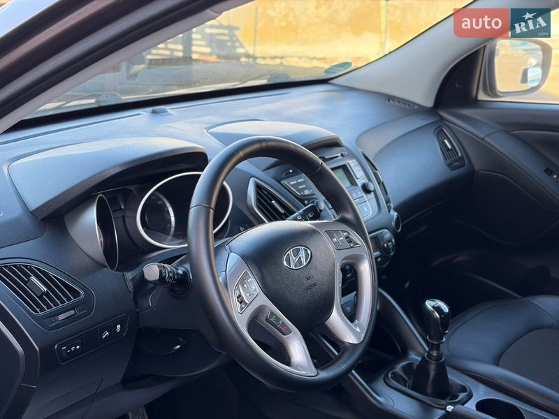 Внедорожник / Кроссовер Hyundai ix35 2014 в Луцке
