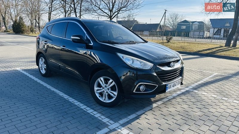 Внедорожник / Кроссовер Hyundai ix35 2013 в Черновцах