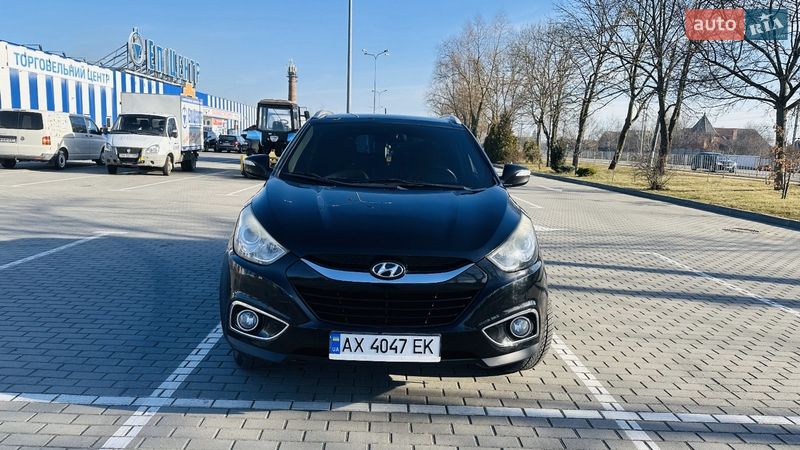 Внедорожник / Кроссовер Hyundai ix35 2013 в Черновцах