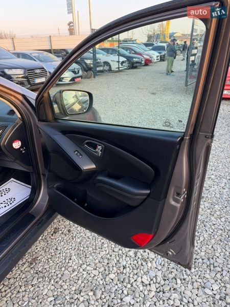 Внедорожник / Кроссовер Hyundai ix35 2012 в Ивано-Франковске