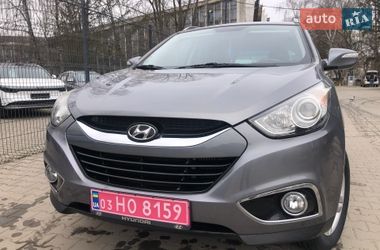Внедорожник / Кроссовер Hyundai ix35 2011 в Черновцах