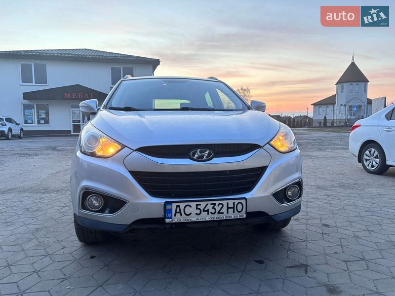 Внедорожник / Кроссовер Hyundai ix35 2012 в Дубровице фото 2 Внедорожник / Кроссовер Hyundai ix35 2012 в Дубровице