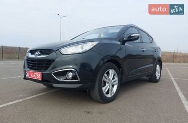 Внедорожник / Кроссовер Hyundai ix35 2010 в Ровно