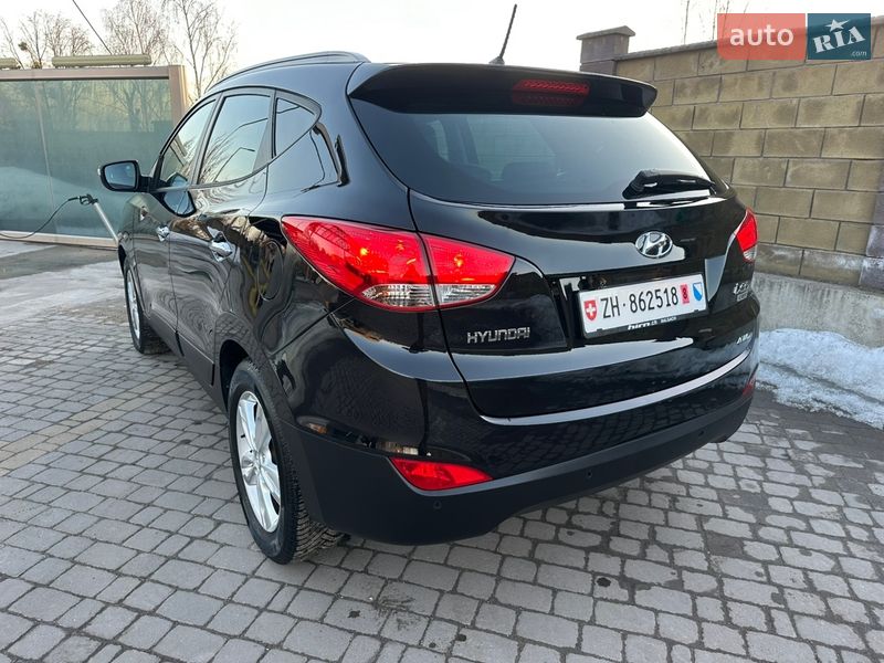 Внедорожник / Кроссовер Hyundai ix35 2012 в Дубно