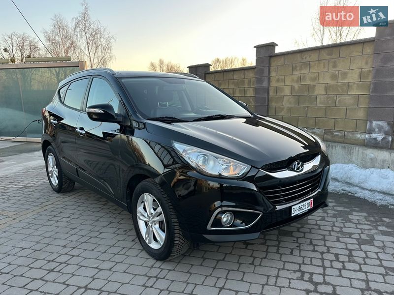 Внедорожник / Кроссовер Hyundai ix35 2012 в Дубно