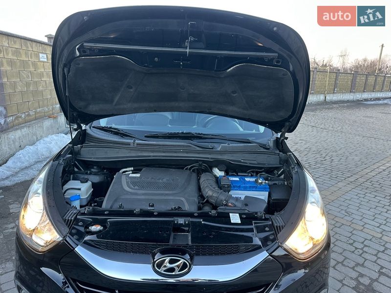 Внедорожник / Кроссовер Hyundai ix35 2012 в Дубно
