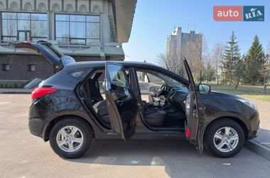 Позашляховик / Кросовер Hyundai ix35 2014 в Сумах
