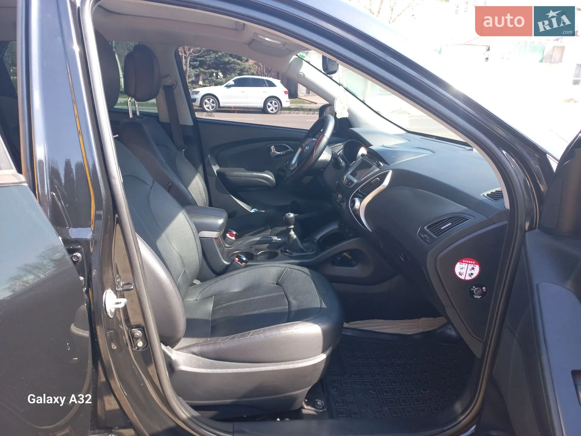 2011 Hyundai ix35 - мініатюра 10