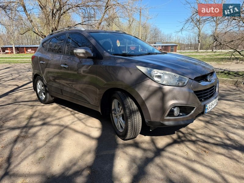 Внедорожник / Кроссовер Hyundai ix35 2012 в Каменском