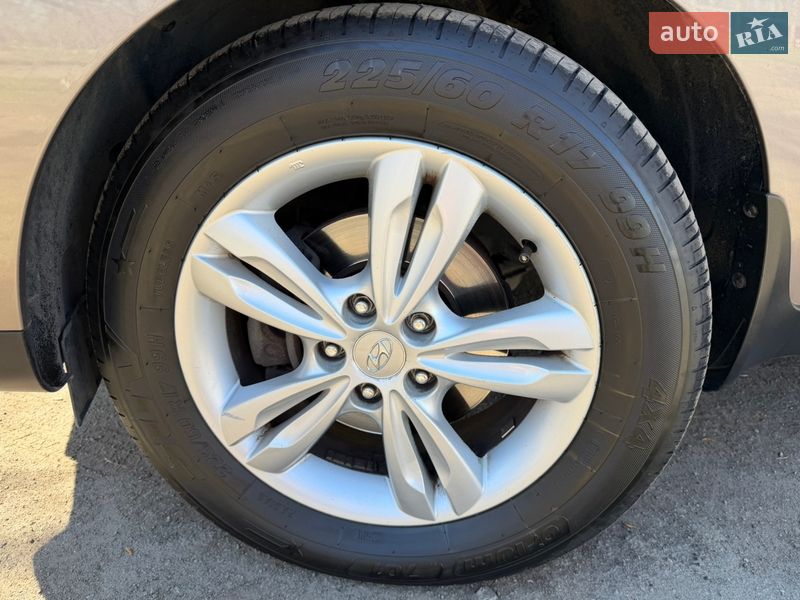 Внедорожник / Кроссовер Hyundai ix35 2012 в Каменском