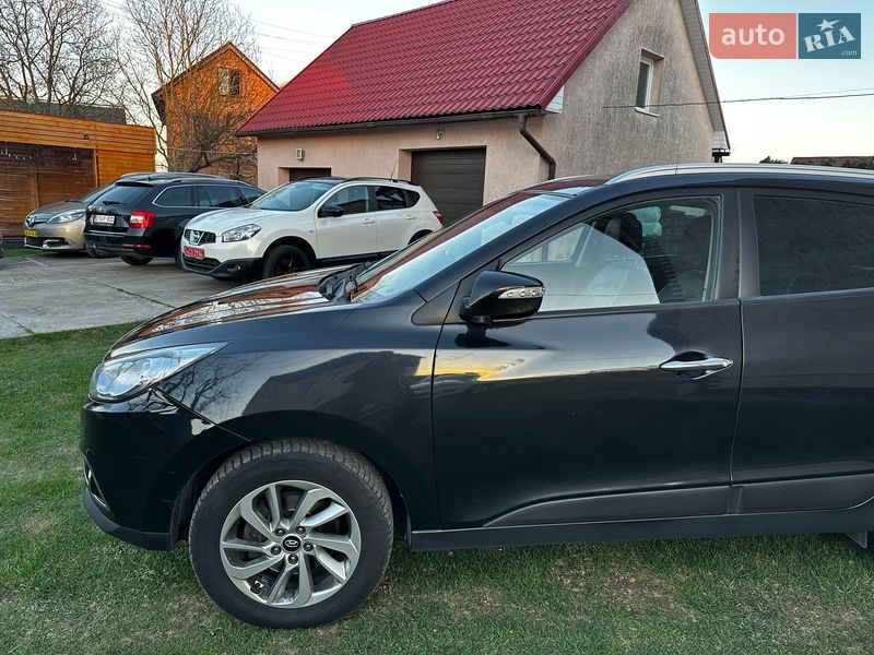 Внедорожник / Кроссовер Hyundai ix35 2011 в Ивано-Франковске