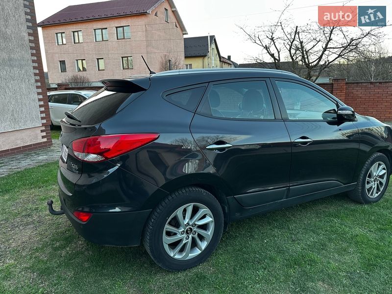 Внедорожник / Кроссовер Hyundai ix35 2011 в Ивано-Франковске