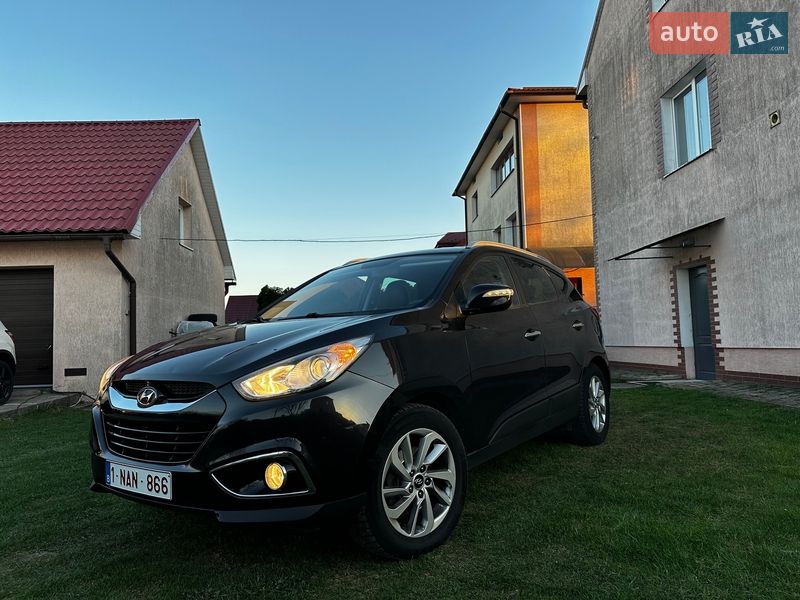 Внедорожник / Кроссовер Hyundai ix35 2011 в Ивано-Франковске