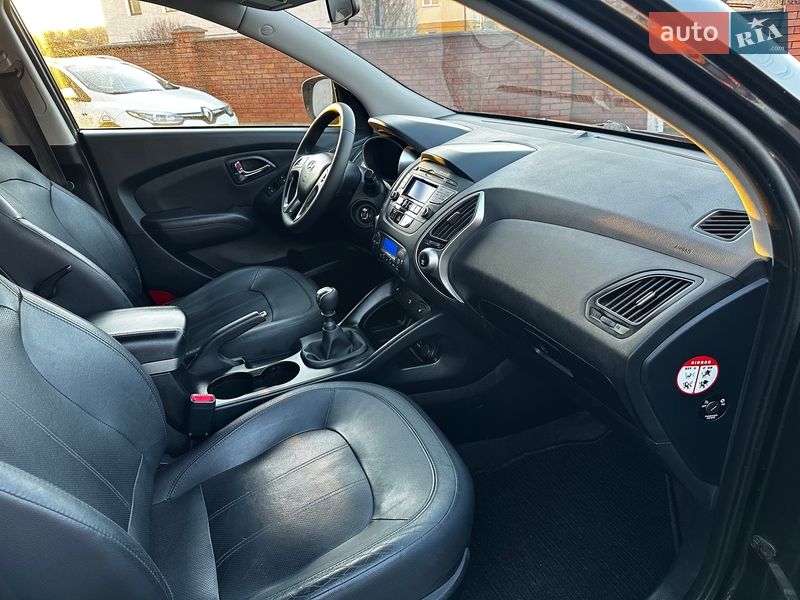 Внедорожник / Кроссовер Hyundai ix35 2011 в Ивано-Франковске