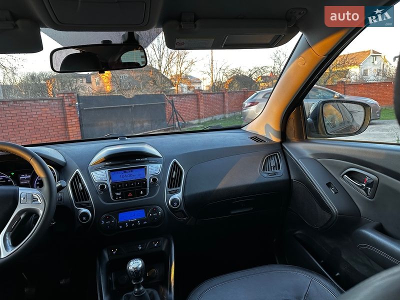 Внедорожник / Кроссовер Hyundai ix35 2011 в Ивано-Франковске