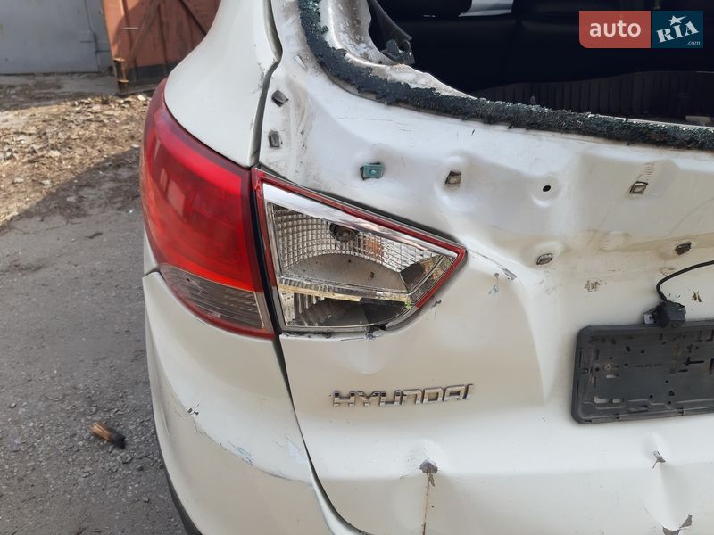 Внедорожник / Кроссовер Hyundai ix35 2010 в Запорожье
